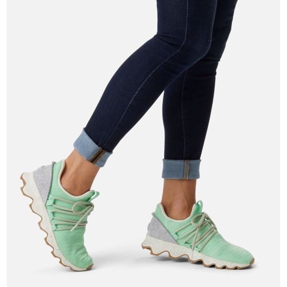 Sorel Kinetic Lace Sneaker in Vivid Mint Size 9.5